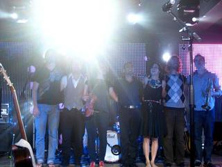 Missy Higgins feet photo 7