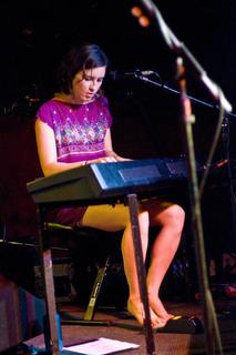 Missy Higgins feet photo 5