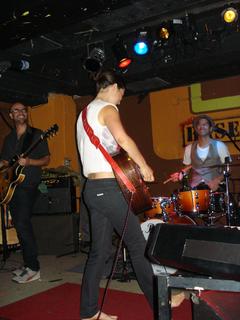 Missy Higgins feet photo 1