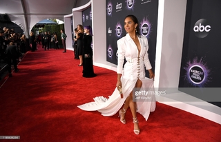 Misty Copeland feet photo thumbnail