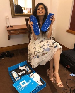 Mithila Palkar feet photo 9