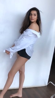 Mithila Palkar feet photo 18
