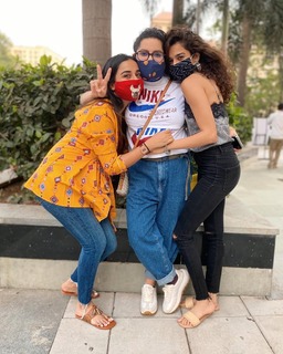 Mithila Palkar feet photo 14