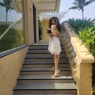 Mithila Palkar feet photo 1