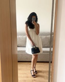 Mithila Palkar feet photo 4