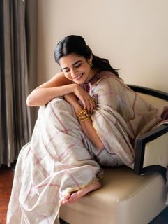 Mithila Palkar feet photo 16