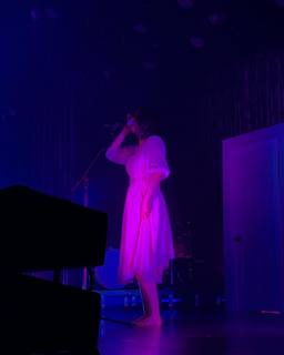 Mitski feet photo 1