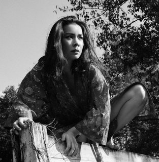Mitski feet photo 11