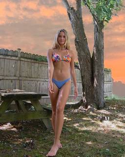 Mitsy Sanderson feet photo 9