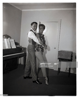 Mitzi Gaynor feet photo 8