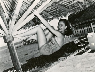 Mitzi Gaynor feet photo 3