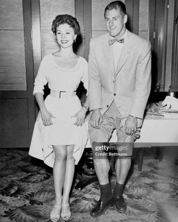 Mitzi Gaynor feet photo 7