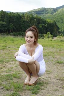 Miwako Kakei feet photo 10