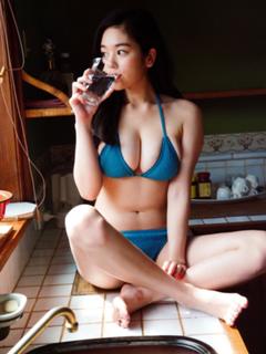 Miwako Kakei feet photo 2