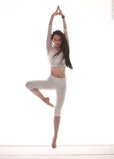 Miya Muqi feet photo 13