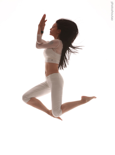 Miya Muqi feet photo 8