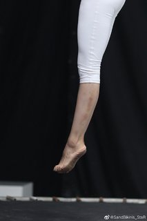Miya Muqi feet photo 3