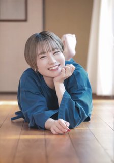 Miyu Tomita feet photo 16