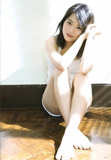 Mizuki Yamashita feet photo 3