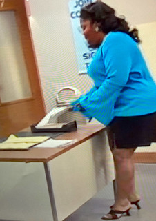 Mo'Nique feet photo 9