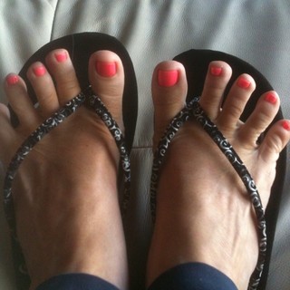 Mo Collins feet photo 11