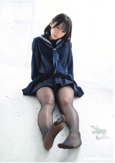Moe Iori feet photo 1