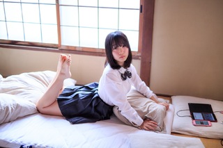 Moe Iori feet photo 2