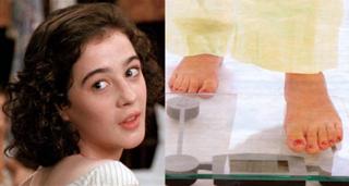 Moira Kelly feet photo 1