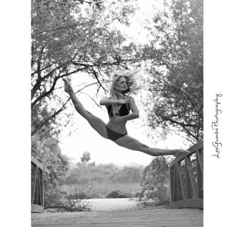 Mollee Gray feet photo 6