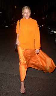 Mollie King feet photo thumbnail