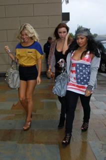 Mollie King feet photo thumbnail