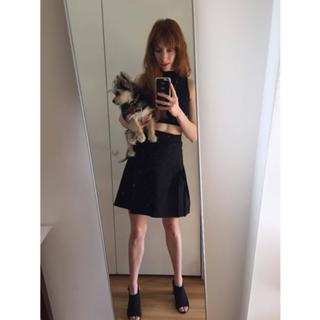 Molly Bernard feet photo 2