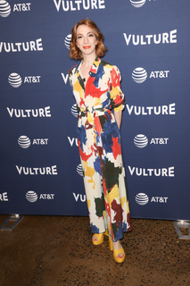 Molly Bernard feet photo 10