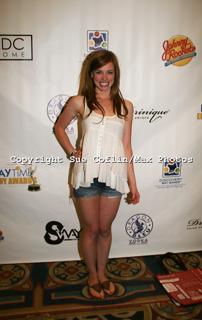Molly Burnett feet photo 2