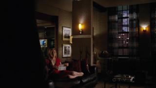 Molly C. Quinn feet photo thumbnail