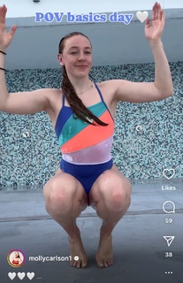 Molly Carlson feet photo thumbnail