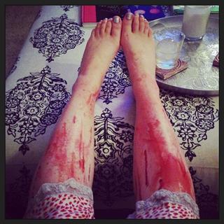 Molly Ephraim feet photo thumbnail