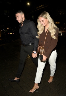 Molly-Mae Hague feet photo thumbnail