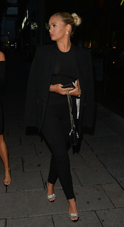 Molly-Mae Hague feet photo thumbnail