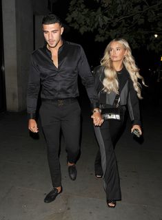 Molly-Mae Hague feet photo thumbnail