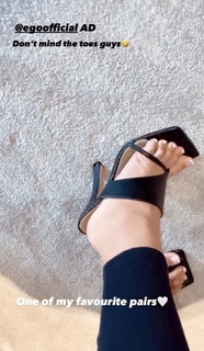 Molly-Mae Hague feet photo thumbnail