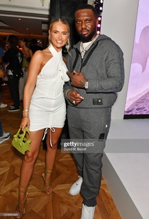 Molly-Mae Hague feet photo thumbnail