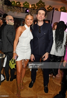 Molly-Mae Hague feet photo thumbnail