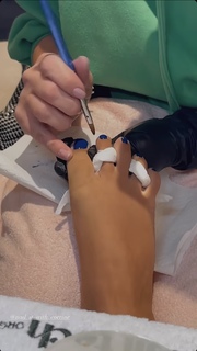 Molly-Mae Hague feet photo thumbnail