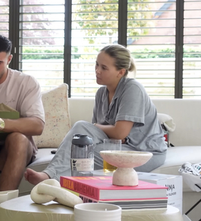 Molly-Mae Hague feet photo thumbnail