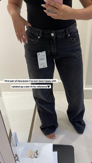 Molly-Mae Hague feet photo thumbnail