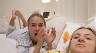 Molly-Mae Hague feet photo thumbnail