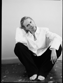 Molly-Mae Hague feet photo thumbnail