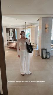 Molly-Mae Hague feet photo thumbnail