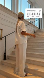 Molly-Mae Hague feet photo thumbnail